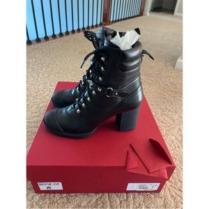 Valentino Garavani rockstud boots